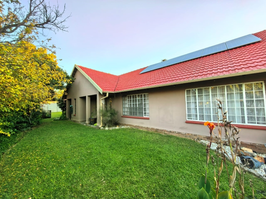 3 Bedroom Property for Sale in Vaalpark Free State